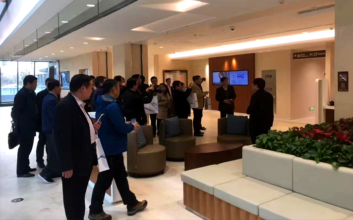 大咖來了！中山醫(yī)院普外“天團”上門送健康